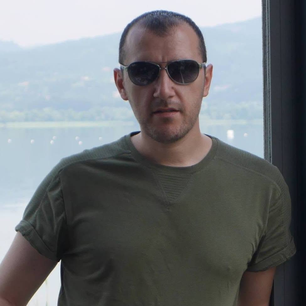 Serkan C. at LabelFood